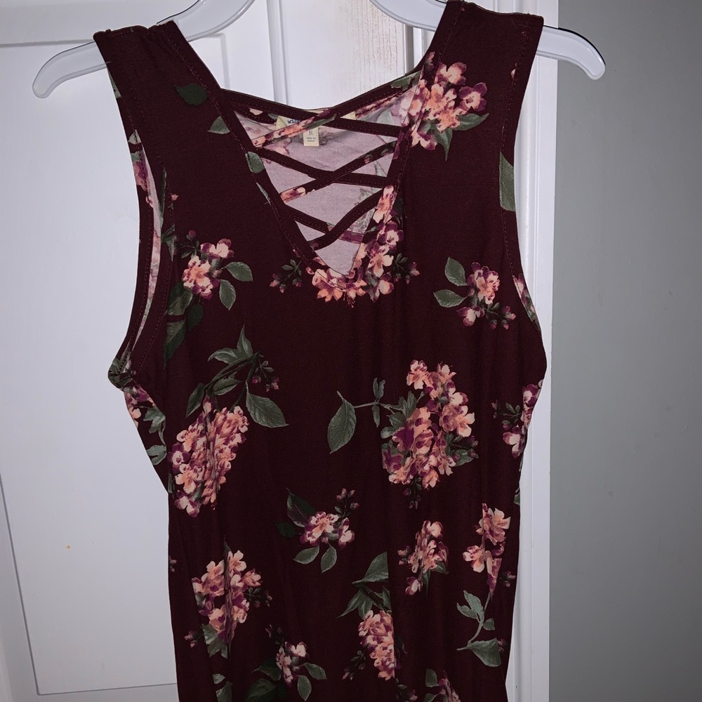 Flower Pattern Tank